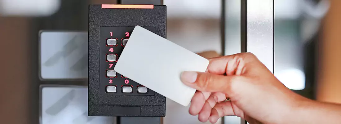 Benefits of Card Lock Readers for Properties in North Parry, ON