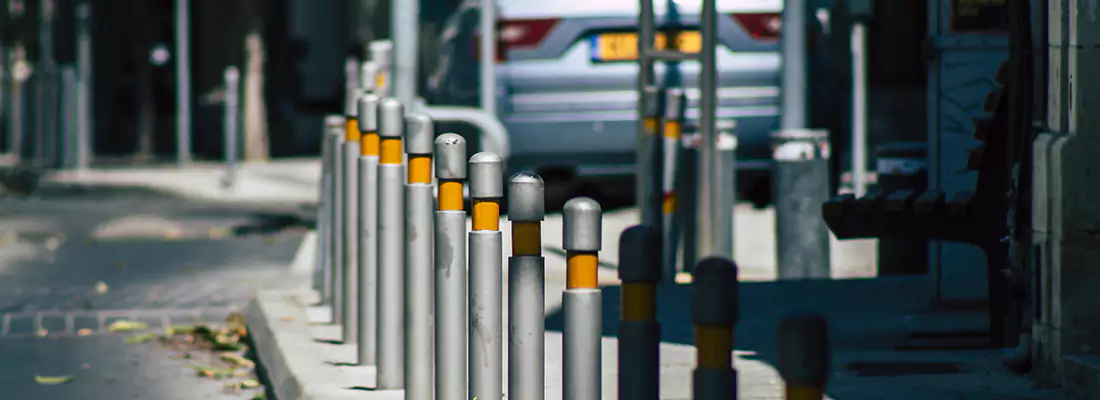 Safe and Convenient Retractable Barrier Column Systems for Properties in Parry Sound, ON