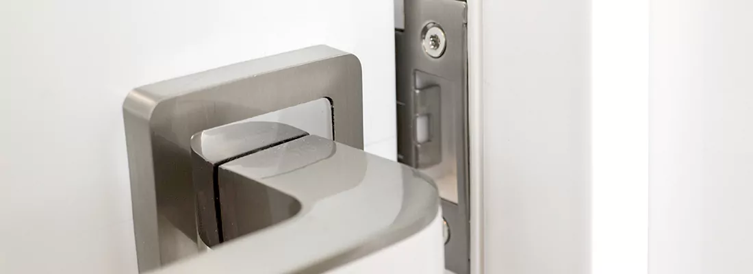 Seamless Integration of Magnetic Locks with Access Control Systems in Parry Sound, ON